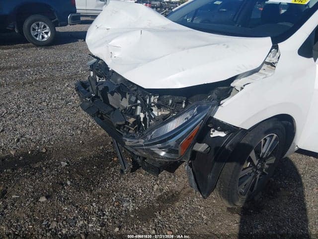 2021 NISSAN VERSA SV XTRONIC CVT 6
