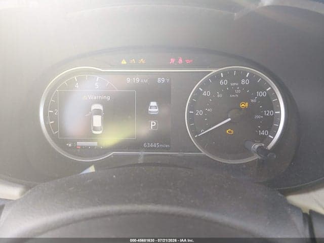 2021 NISSAN VERSA SV XTRONIC CVT 7