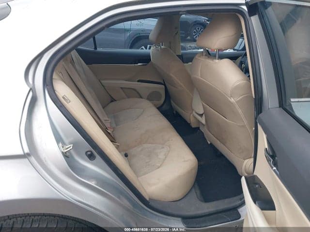 2020 TOYOTA CAMRY LE 8