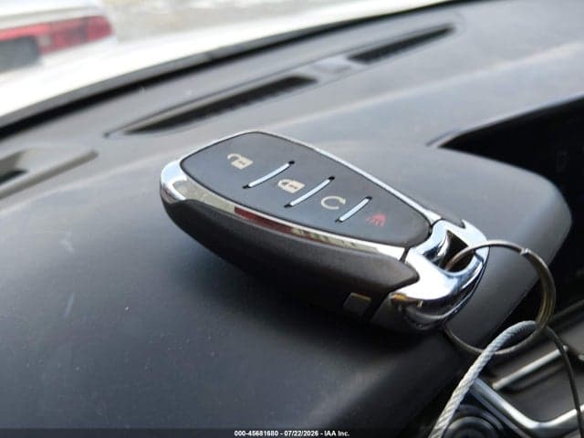2025 CHEVROLET TRAX FWD 2RS 11