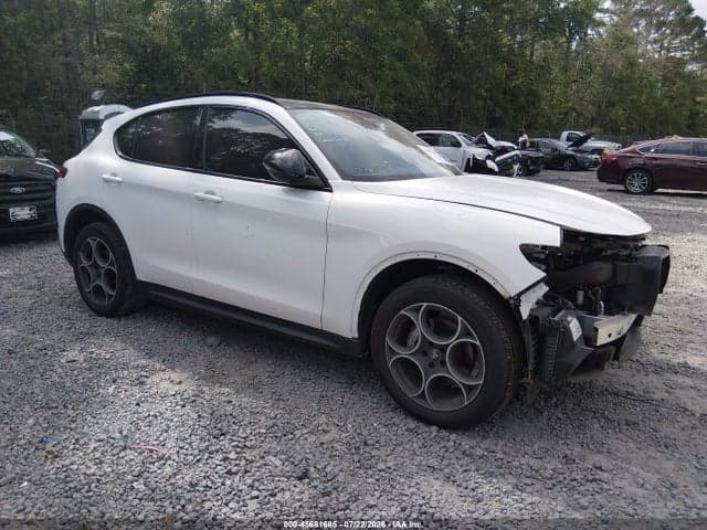 2021 ALFA ROMEO STELVIO AWD - 1