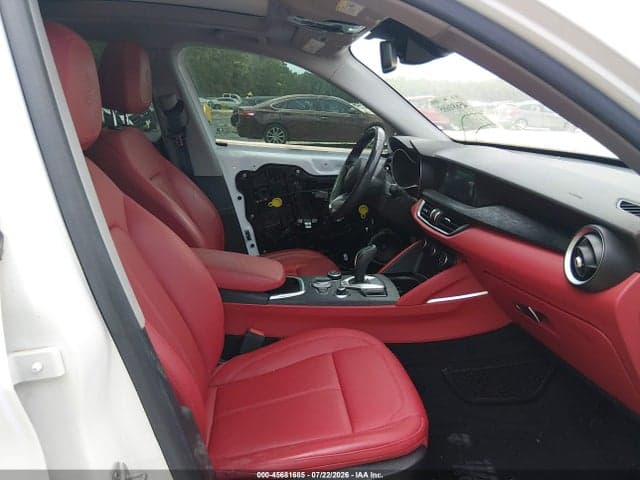 2021 ALFA ROMEO STELVIO AWD 5