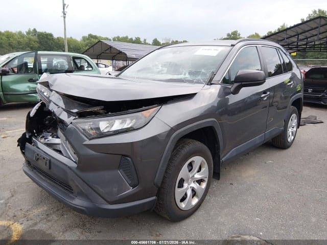2020 TOYOTA RAV4 LE 2
