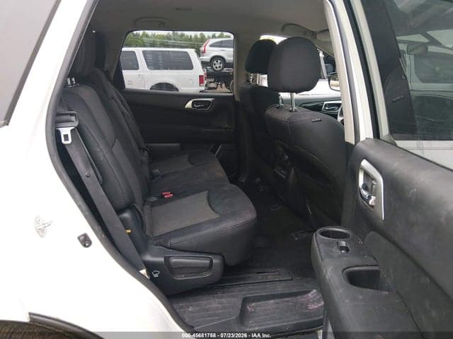 2017 NISSAN PATHFINDER S 8