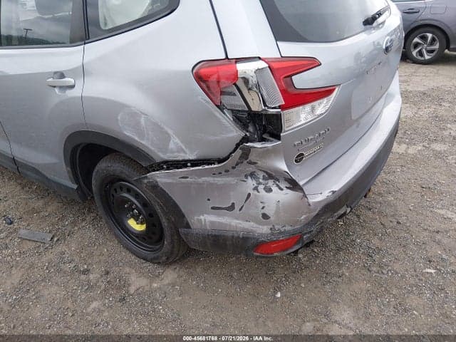 2021 SUBARU FORESTER 6
