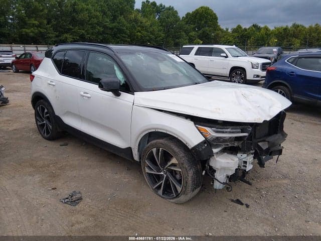 2021 VOLVO XC40 T5 R-DESIGN