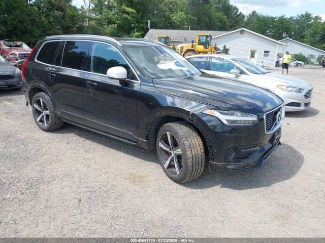 2017 VOLVO XC90 T6 R-DESIGN