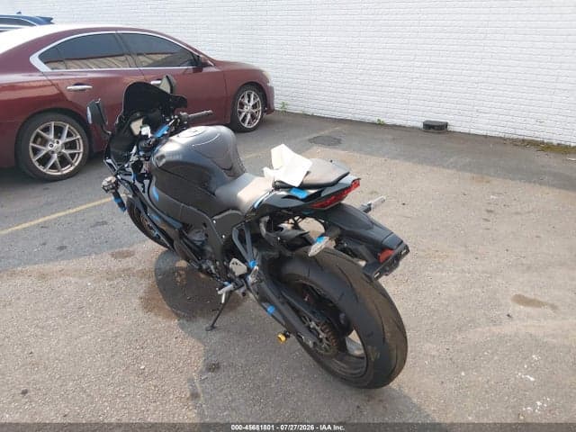 2025 KAWASAKI ZX1002 M 3