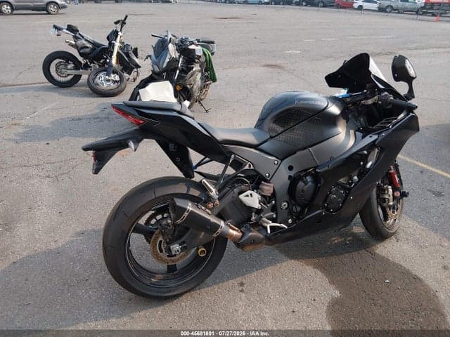 2025 KAWASAKI ZX1002 M 4