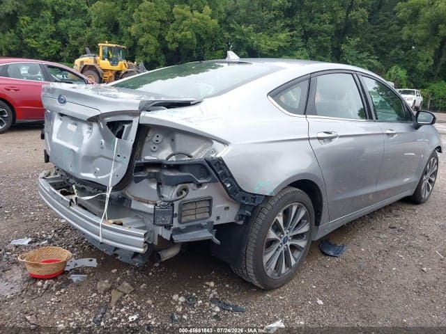 2020 FORD FUSION SE 4