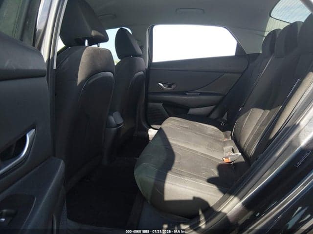 2023 HYUNDAI ELANTRA SEL 8