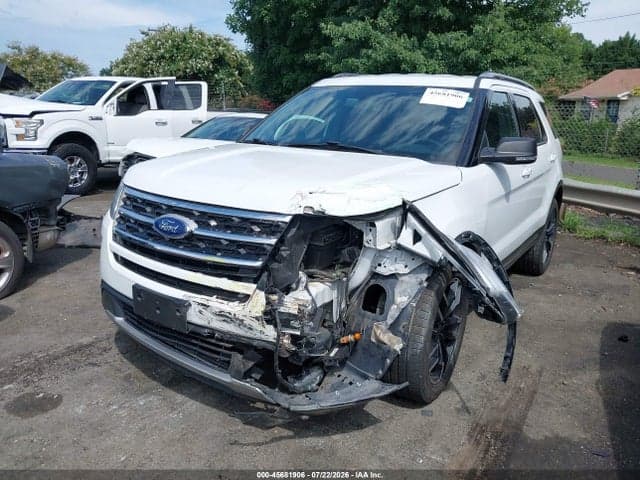 2019 FORD EXPLORER XLT 2
