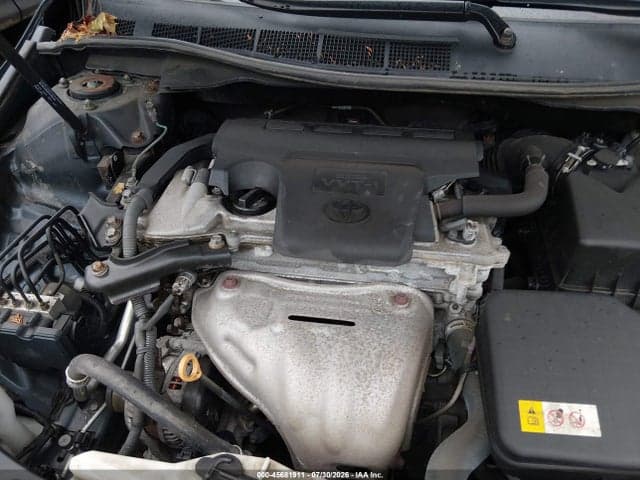 2017 TOYOTA CAMRY XSE 10