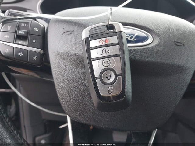 2021 FORD ESCAPE SE 11