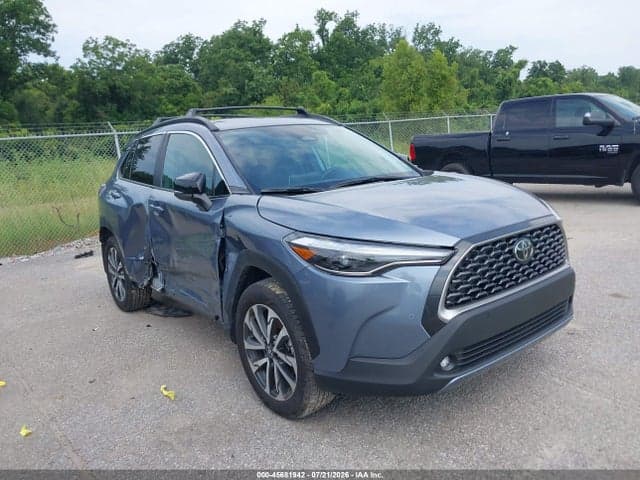 2025 TOYOTA COROLLA CROSS XLE