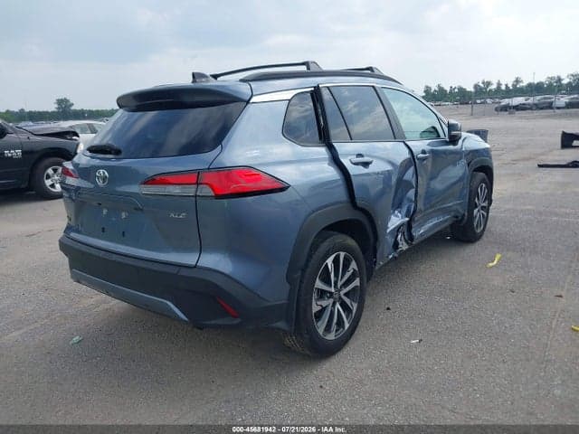 2025 TOYOTA COROLLA CROSS XLE 4