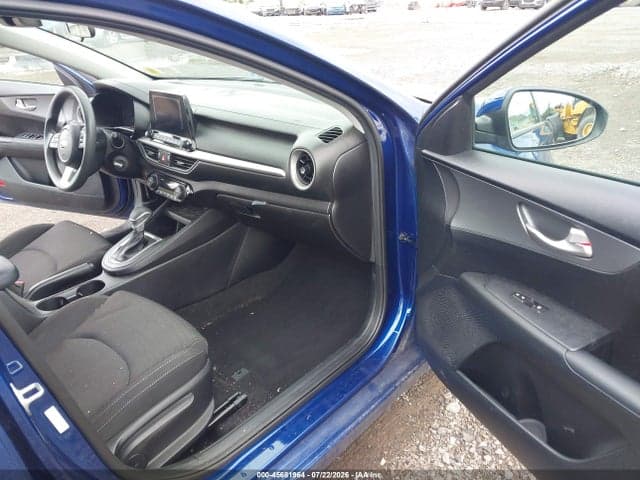2019 KIA FORTE LXS 5