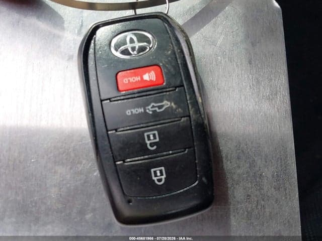 2025 TOYOTA TUNDRA SR5 11