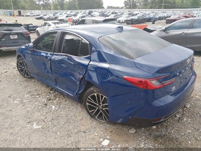 2026 TOYOTA CAMRY XLE 6