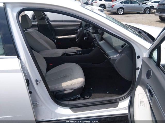 2025 HYUNDAI SONATA SEL 5
