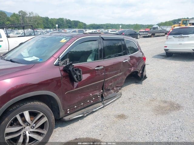 2017 HONDA PILOT TOURING 6