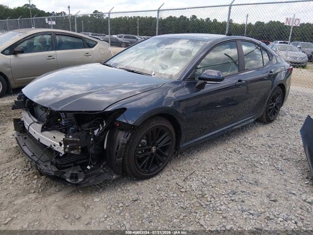 2026 TOYOTA CAMRY SE 2