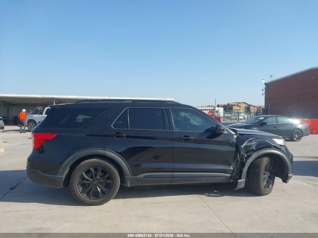 2021 FORD EXPLORER XLT 13