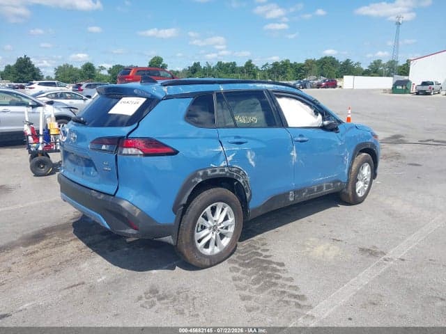 2026 TOYOTA COROLLA CROSS LE 4