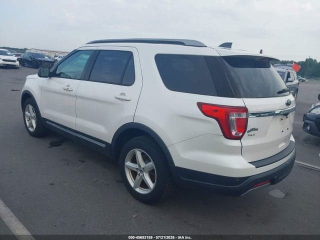 2019 FORD EXPLORER XLT 3