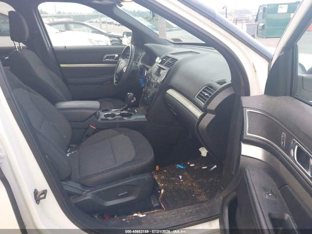 2019 FORD EXPLORER XLT 5