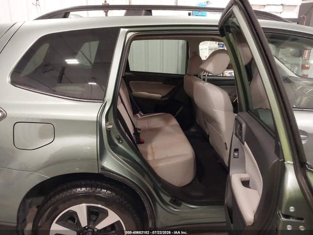 2017 SUBARU FORESTER 2.5I PREMIUM 8