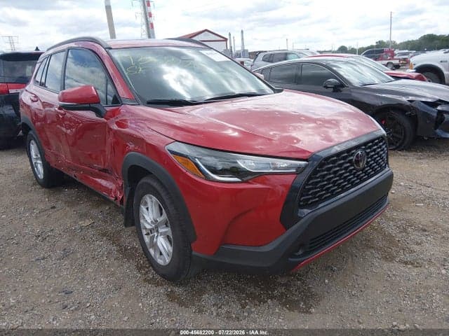 2024 TOYOTA COROLLA CROSS LE