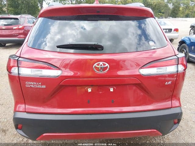 2024 TOYOTA COROLLA CROSS LE 16