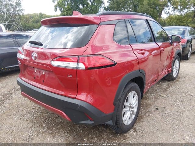 2024 TOYOTA COROLLA CROSS LE 4