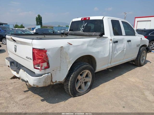 2017 RAM 1500 EXPRESS 4X4 6'4 BOX 4