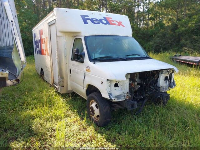 2021 FORD E-350 CUTAWAY - 1