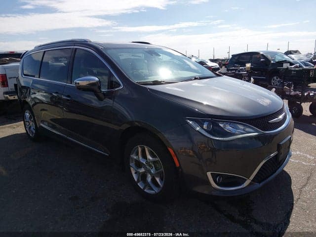 2018 CHRYSLER PACIFICA LIMITED 1