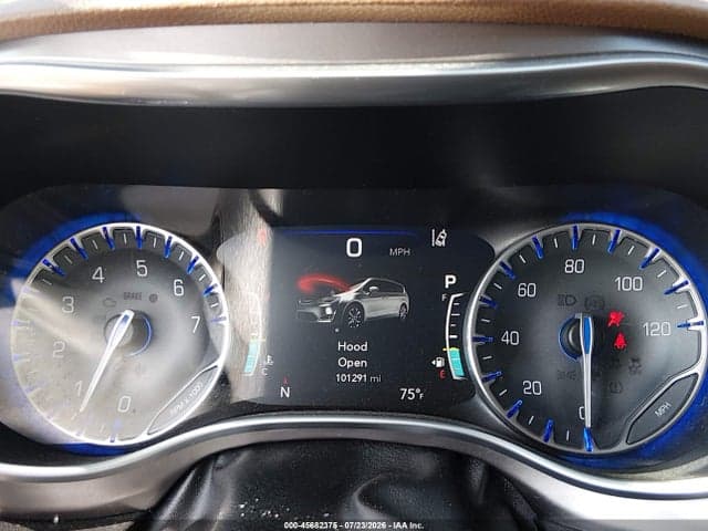 2018 CHRYSLER PACIFICA LIMITED 7