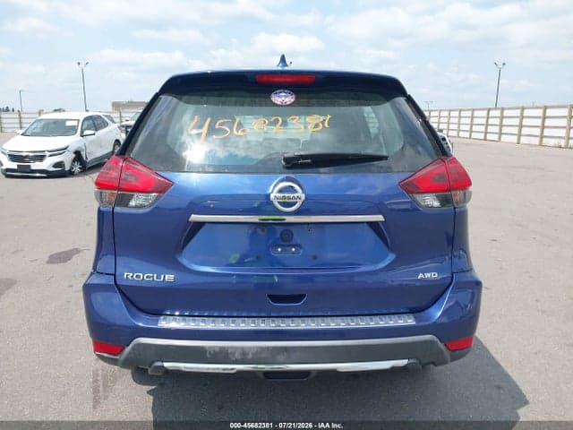2018 NISSAN ROGUE S 17
