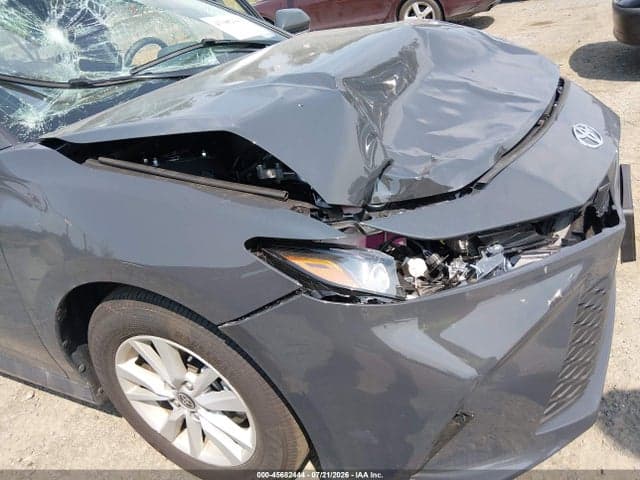 2026 TOYOTA CAMRY LE 18