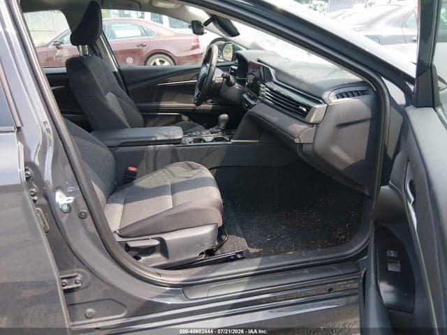 2026 TOYOTA CAMRY LE 5