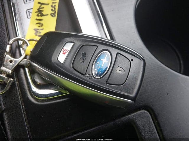 2017 SUBARU OUTBACK 3.6R LIMITED 11
