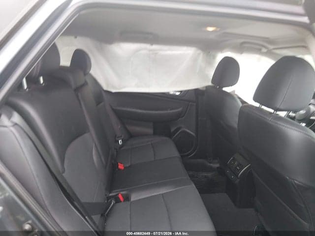 2017 SUBARU OUTBACK 3.6R LIMITED 8