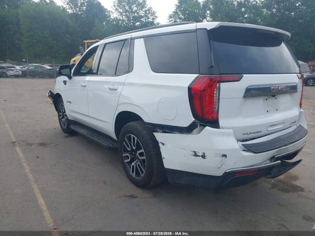2024 GMC YUKON 4WD AT4 3