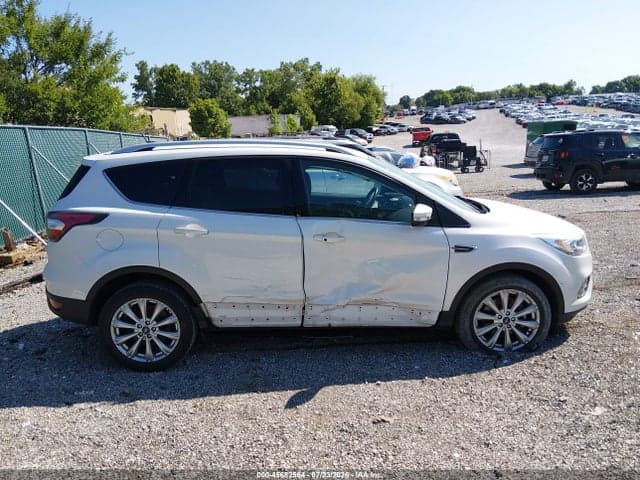 2017 FORD ESCAPE TITANIUM 13