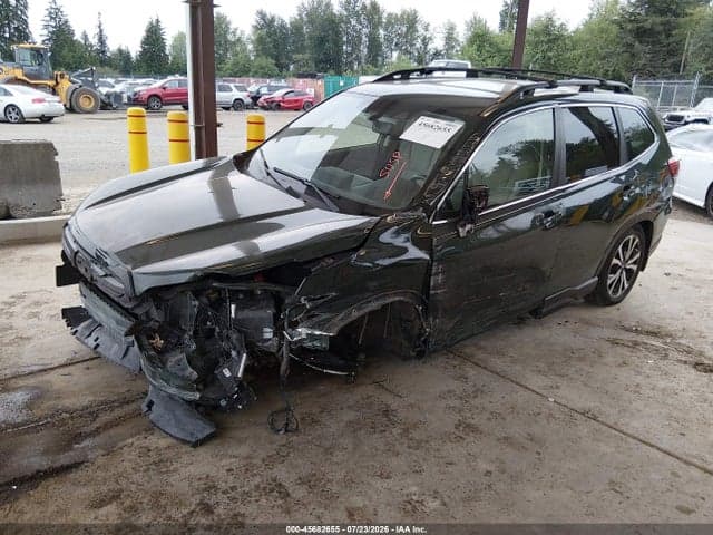 2023 SUBARU FORESTER LIMITED 2