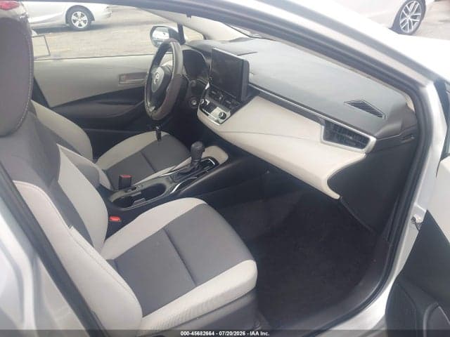2023 TOYOTA COROLLA LE 5