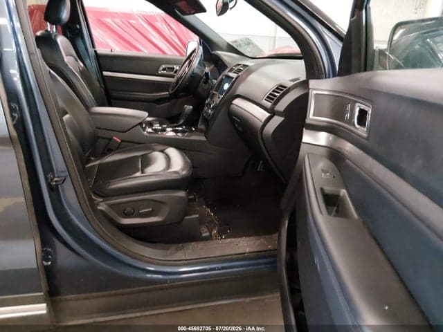 2019 FORD EXPLORER XLT 5