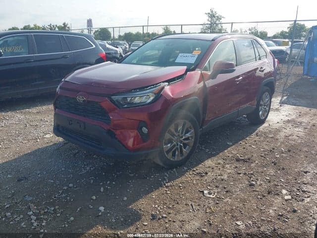 2019 TOYOTA RAV4 XLE PREMIUM 2