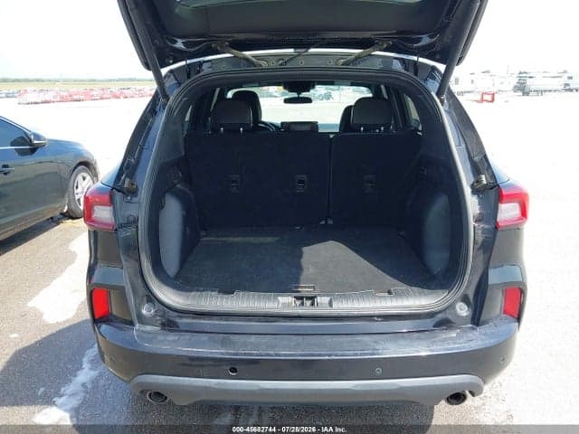 2024 FORD ESCAPE ST-LINE 17
